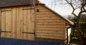 Side Aisle oak framed building