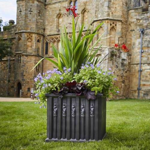 Clayfibre - Heritage Collection - Ornate Cubic Box Planter