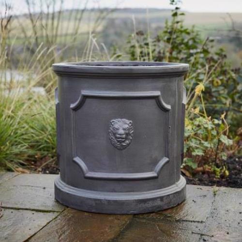 Clayfibre - Lion Head Round Pot Planter