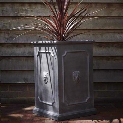 Clayfibre - Lion Head Tall Box Planter