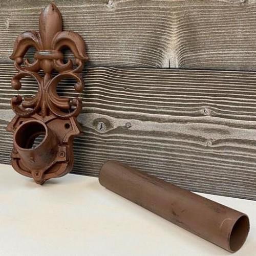 Cast Iron Flag Pole Holder Statue - 260mm High