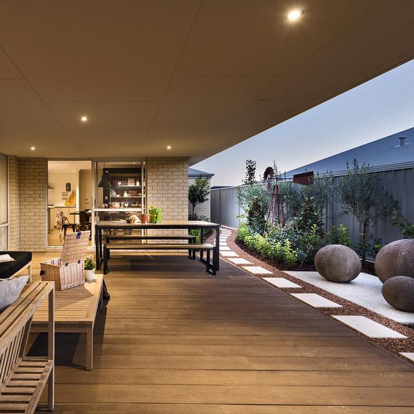 Millboard Decking Enhanced Grain Coppered Oak