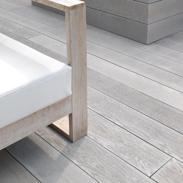 Millboard Decking Enhanced Grain Smoked Oak