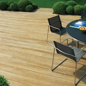 Millboard Decking Enhanced Grain Golden Oak
