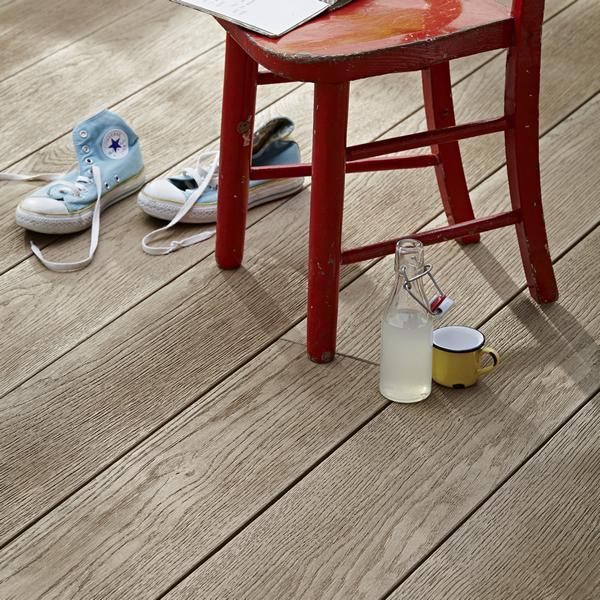Millboard Decking Enhanced Grain Golden Oak