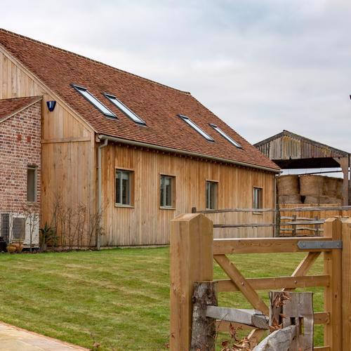 Oak shadow gap cladding