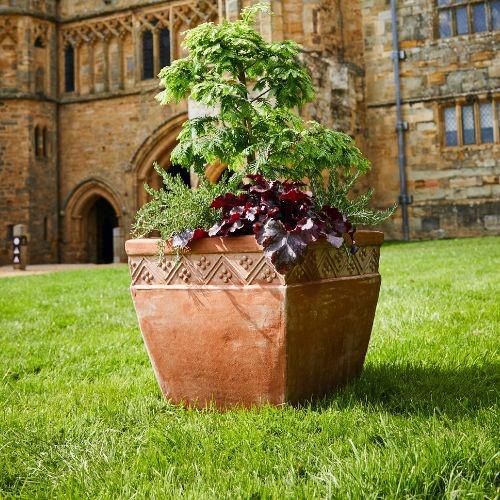 Terracini - Heritage Collection - Duchess Cube Box Planter - Terracotta