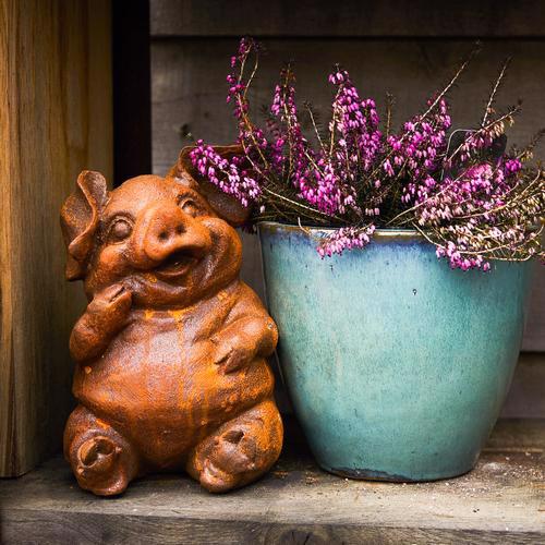 Cast Iron Cheeky Piglet Statue