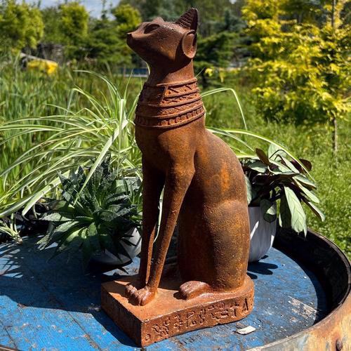 Small Egyptian Cat Statue