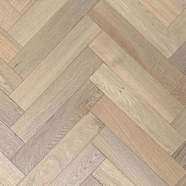 HARVARD Engineered Oak Herringbone flooring, UV Oiled