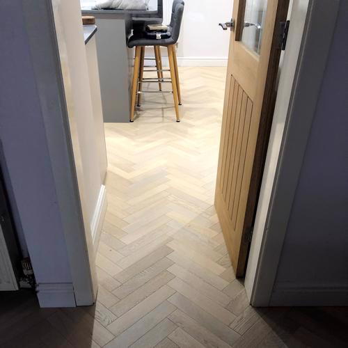 HARVARD Engineered Oak Herringbone flooring, UV Oiled