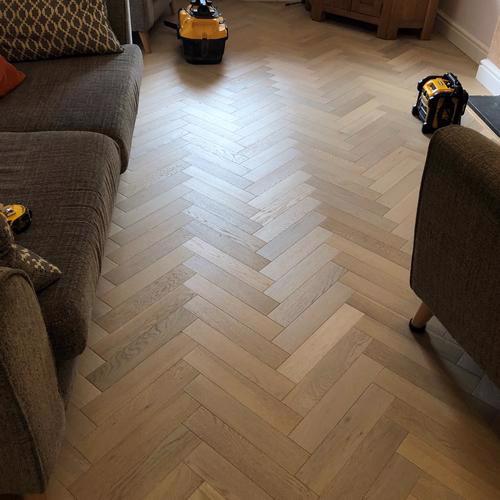 HARVARD Engineered Oak Herringbone flooring, UV Oiled