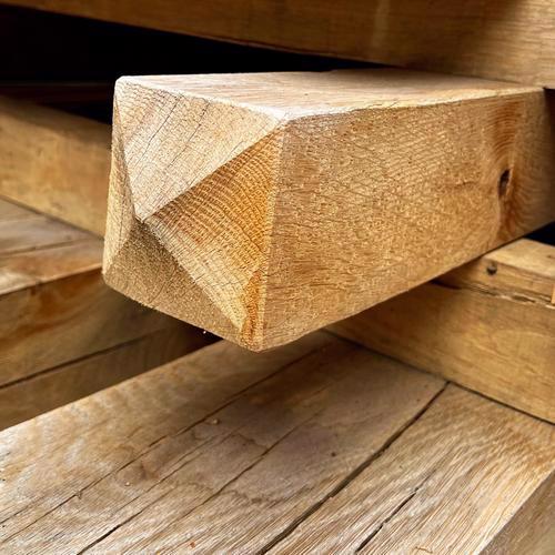 Oak Post - Pyramid Top