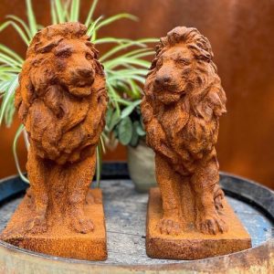 Cast Iron Noble Lions - Pair