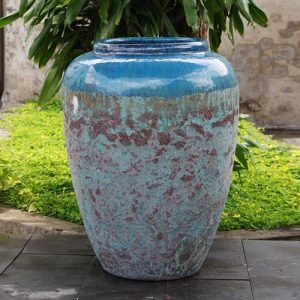 Ishim Vase - Angkor Falling Green - 650 Ø x 650 (H)mm