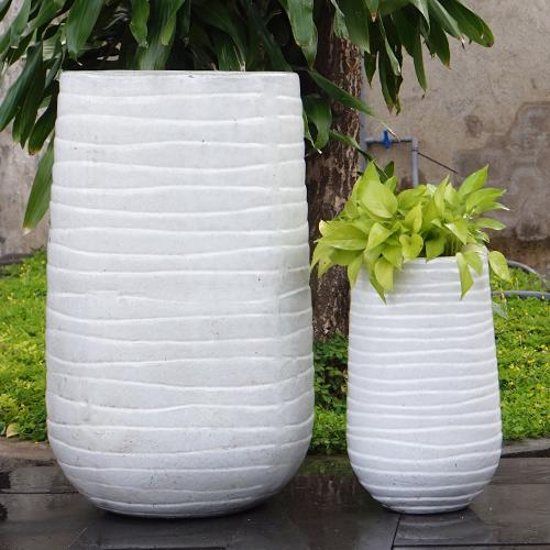 Surfer Waver R1 Vase - White