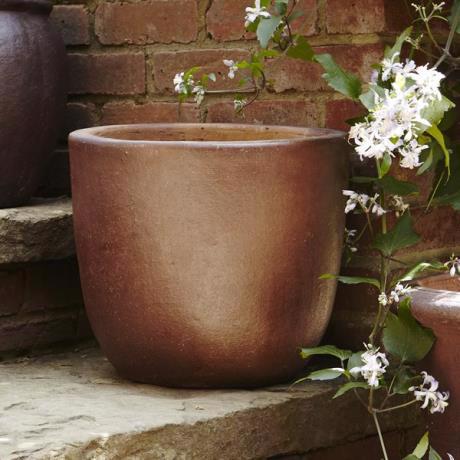 Ironstone - Toscana Round Pot Planter