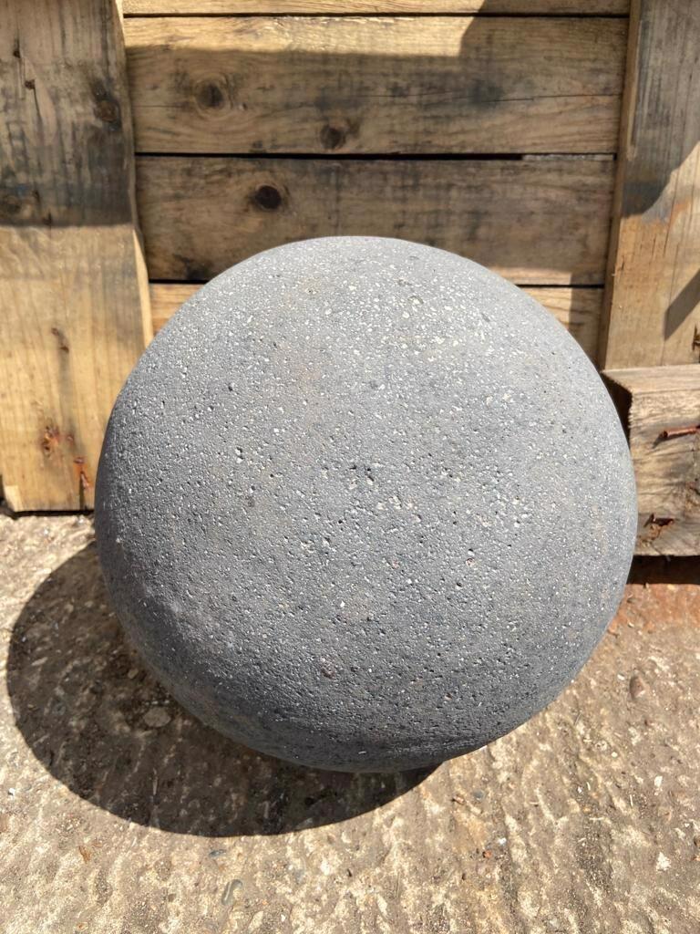 Old Ironstone Ball