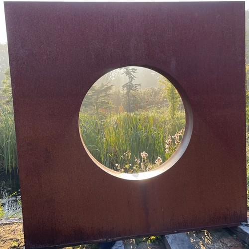 Oculus Corten Wall - with 100cm Hole